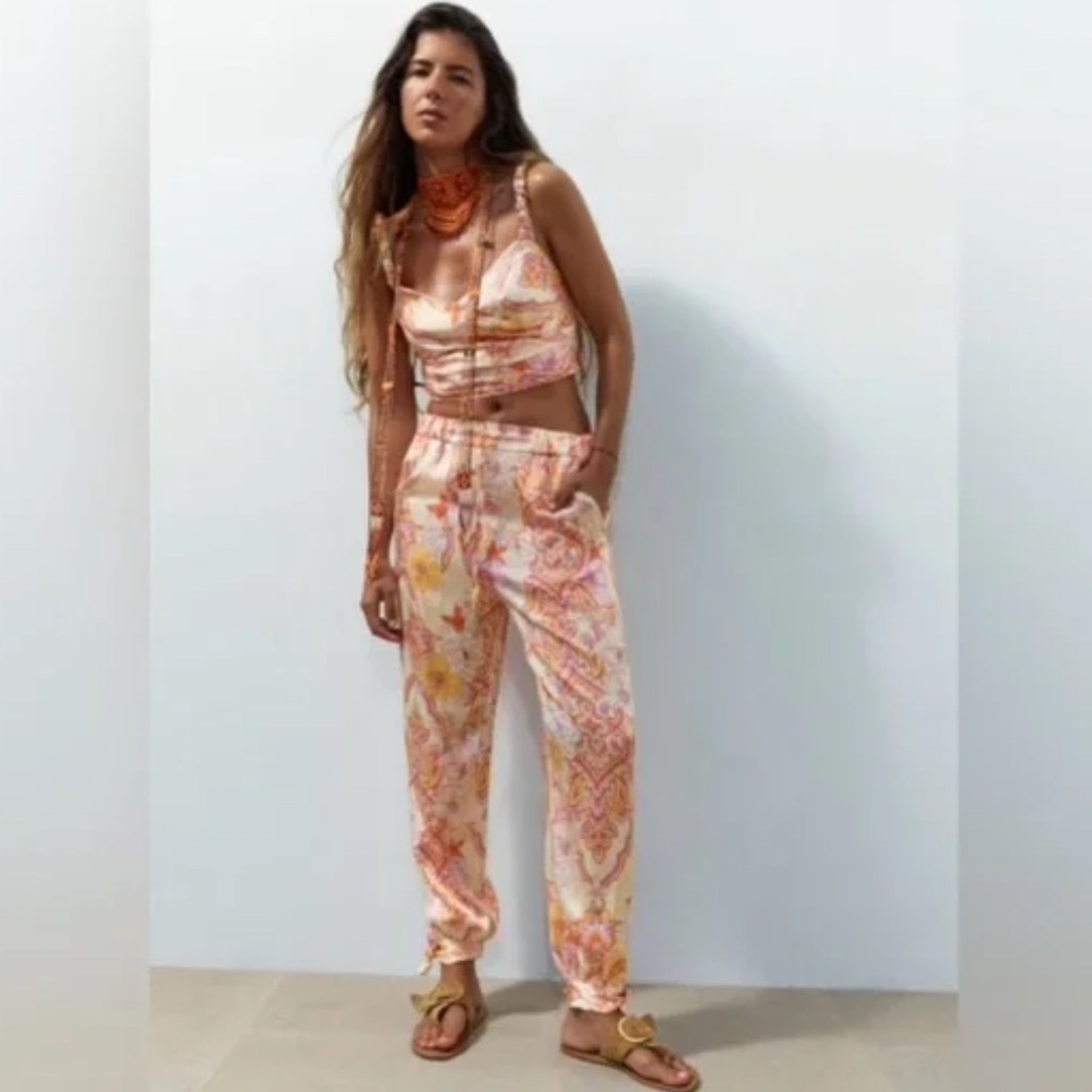 Zara The Sasha Pink Orange Satin Printed Tapered Tie Hem
Pants size S - Picture 2 of 8